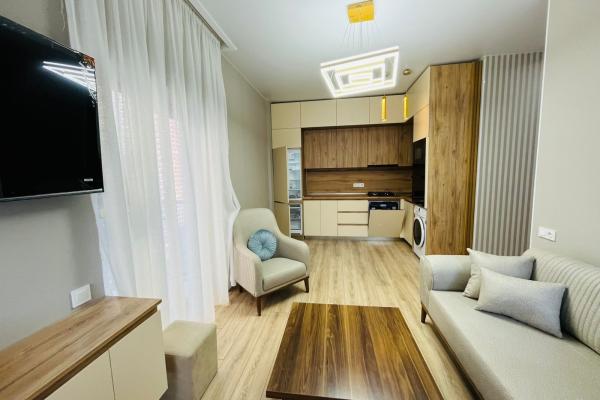 🌟 Satılık İki Odalı Köşe Dairesi – Batum’da Fırsat! 🌟